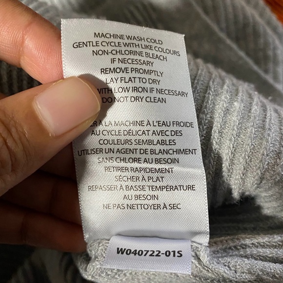 ELLE Ribbed V-Neck Sweater – Grey – XL - Picture 10 of 10